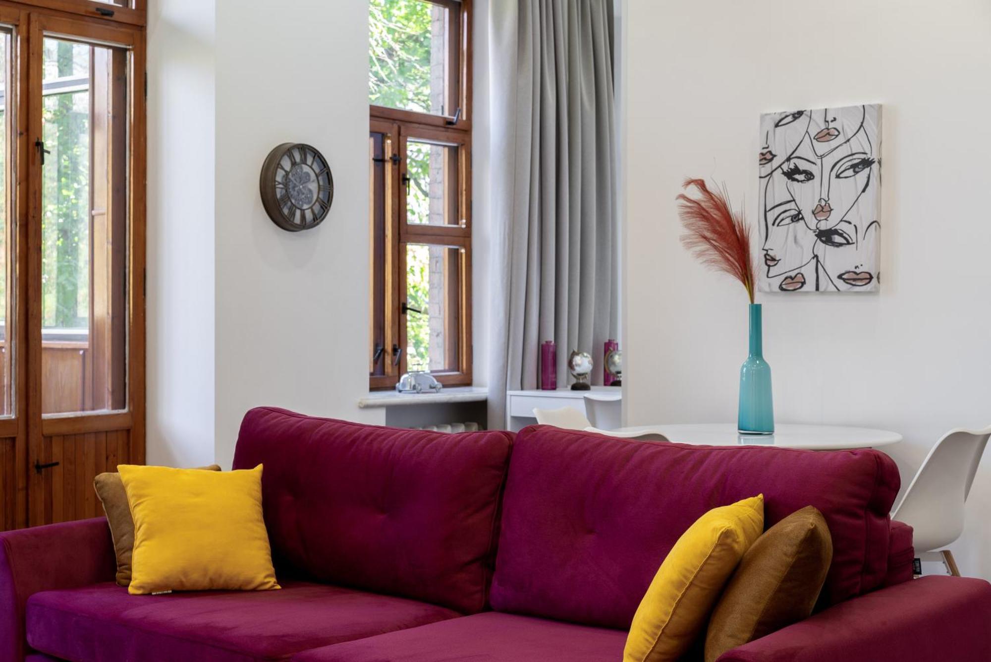 Yaroslav Val Lux Apartments Киев Екстериор снимка