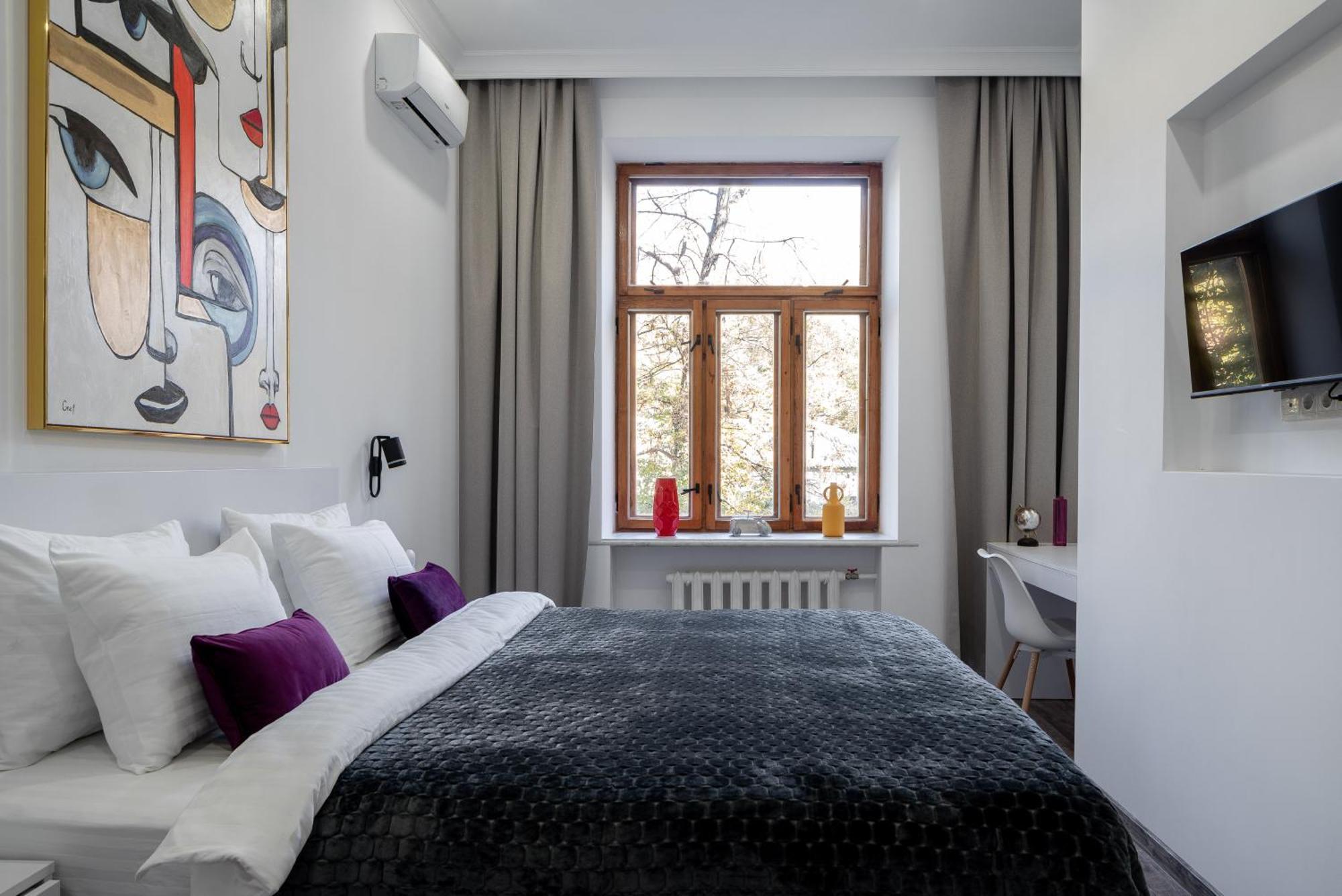 Yaroslav Val Lux Apartments Киев Екстериор снимка