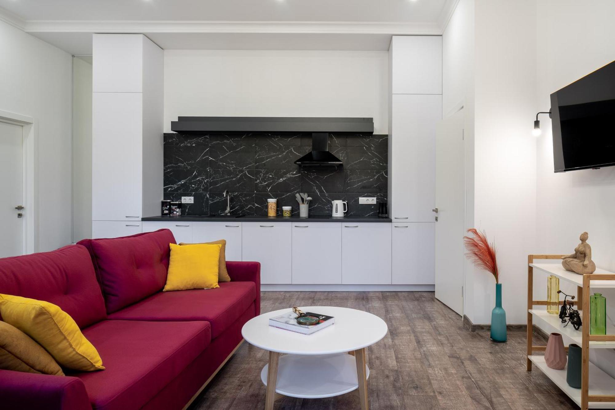 Yaroslav Val Lux Apartments Киев Екстериор снимка