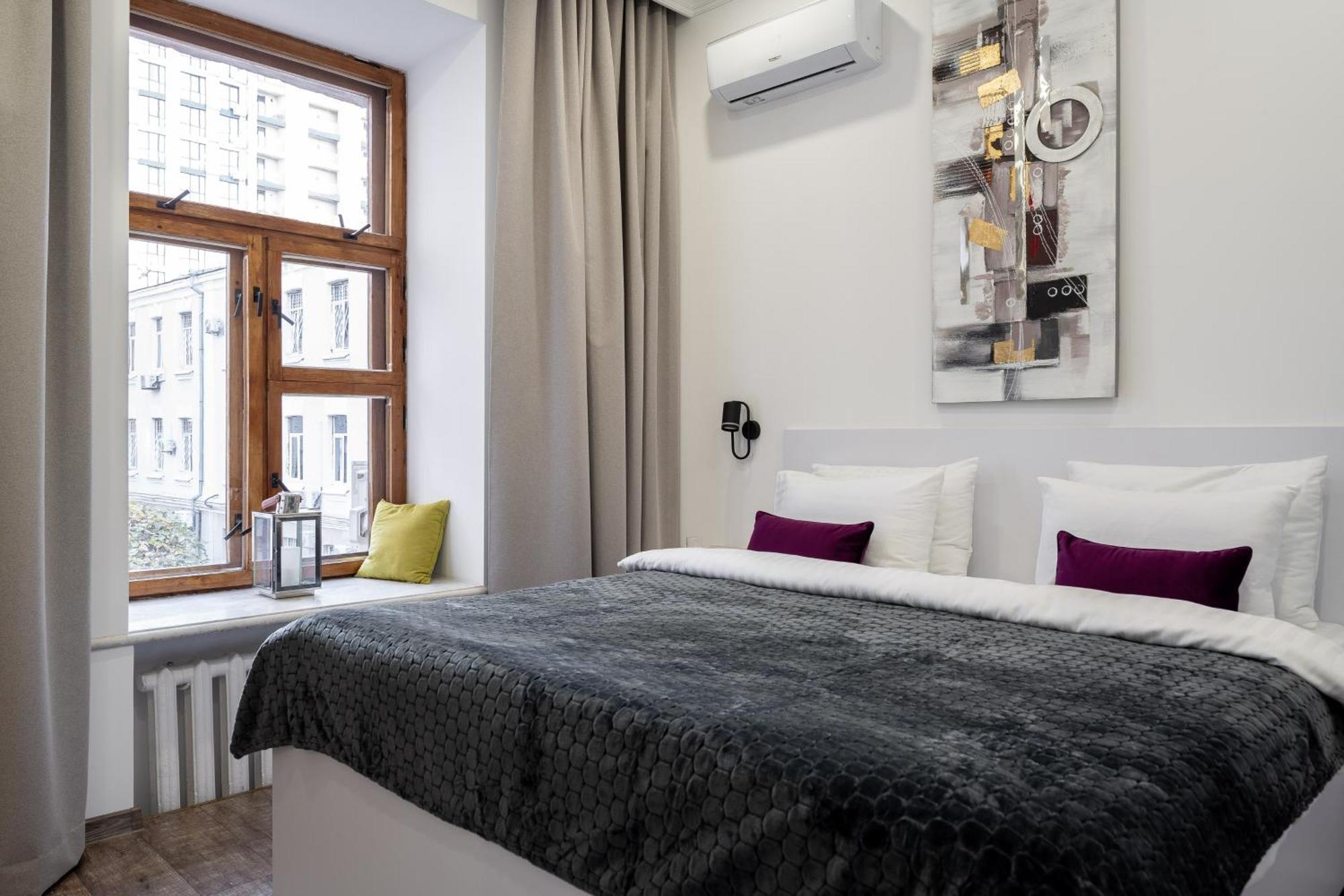 Yaroslav Val Lux Apartments Киев Екстериор снимка