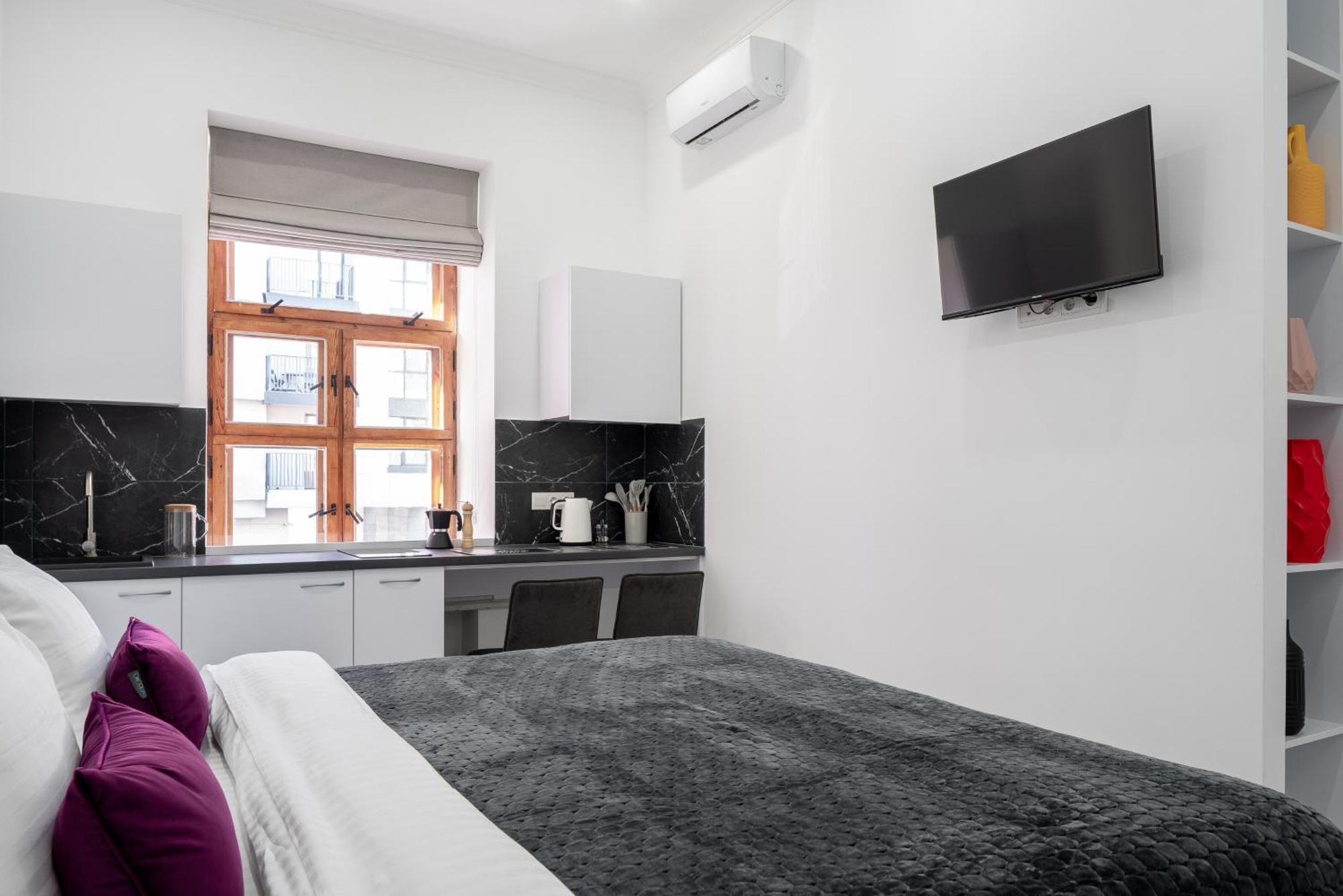 Yaroslav Val Lux Apartments Киев Екстериор снимка